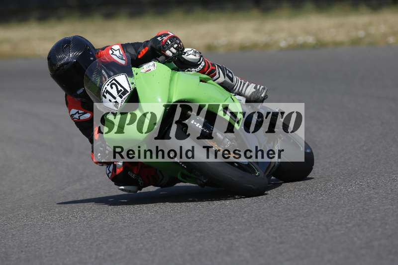 Archiv-2023/28 05.06.2023 Moto Club Anneau du Rhin/rouge-expert/12